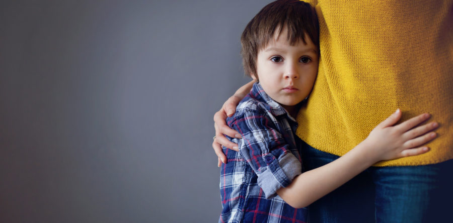 Comment savoir si mon enfant est juste gêné ou terriblement anxieux?
